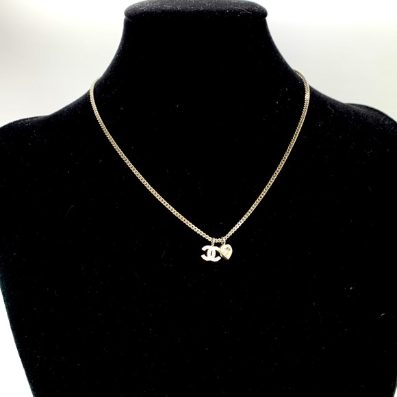 CHANEL Silver Crystal Heart CC Coco Pendant - Picture 2 of 8